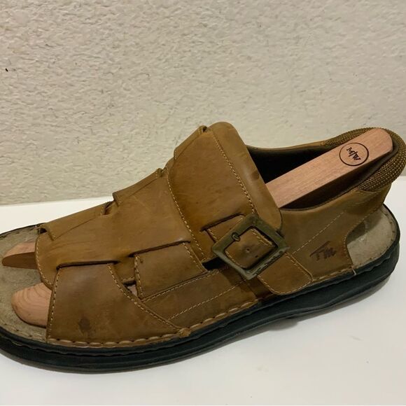 Thom McAn Men’s Size 13 Brown Open Toe Buckle Sandals  Upper Leather - Picture 1 of 14